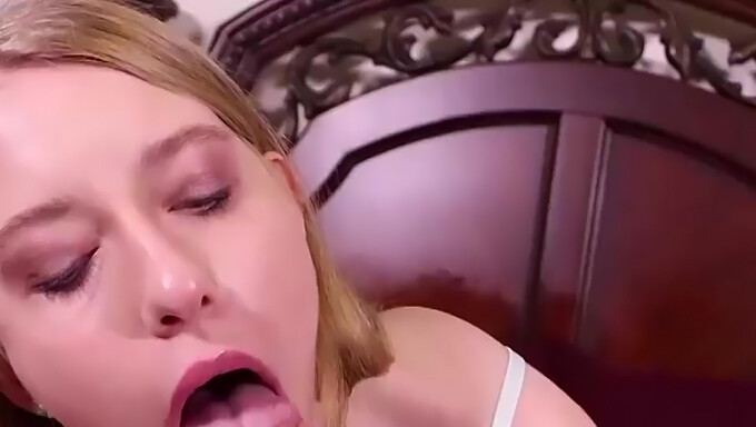 Teasing Oral Pleasure With A Big Cock Babe