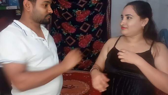 Femme Hindi Surprise En Train De Tromper Avec Une Grosse Bite Noire