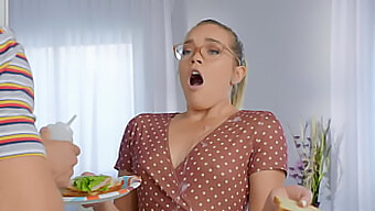 Kitchen Ass Licking With Big Cock And Small Tits In Brazzers Scene